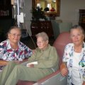 2007-10-02 Gloria, Mildred & Shirley Kisinger